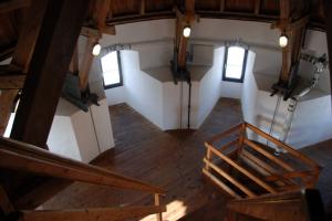 Blick in das Innere des Bergfriedes